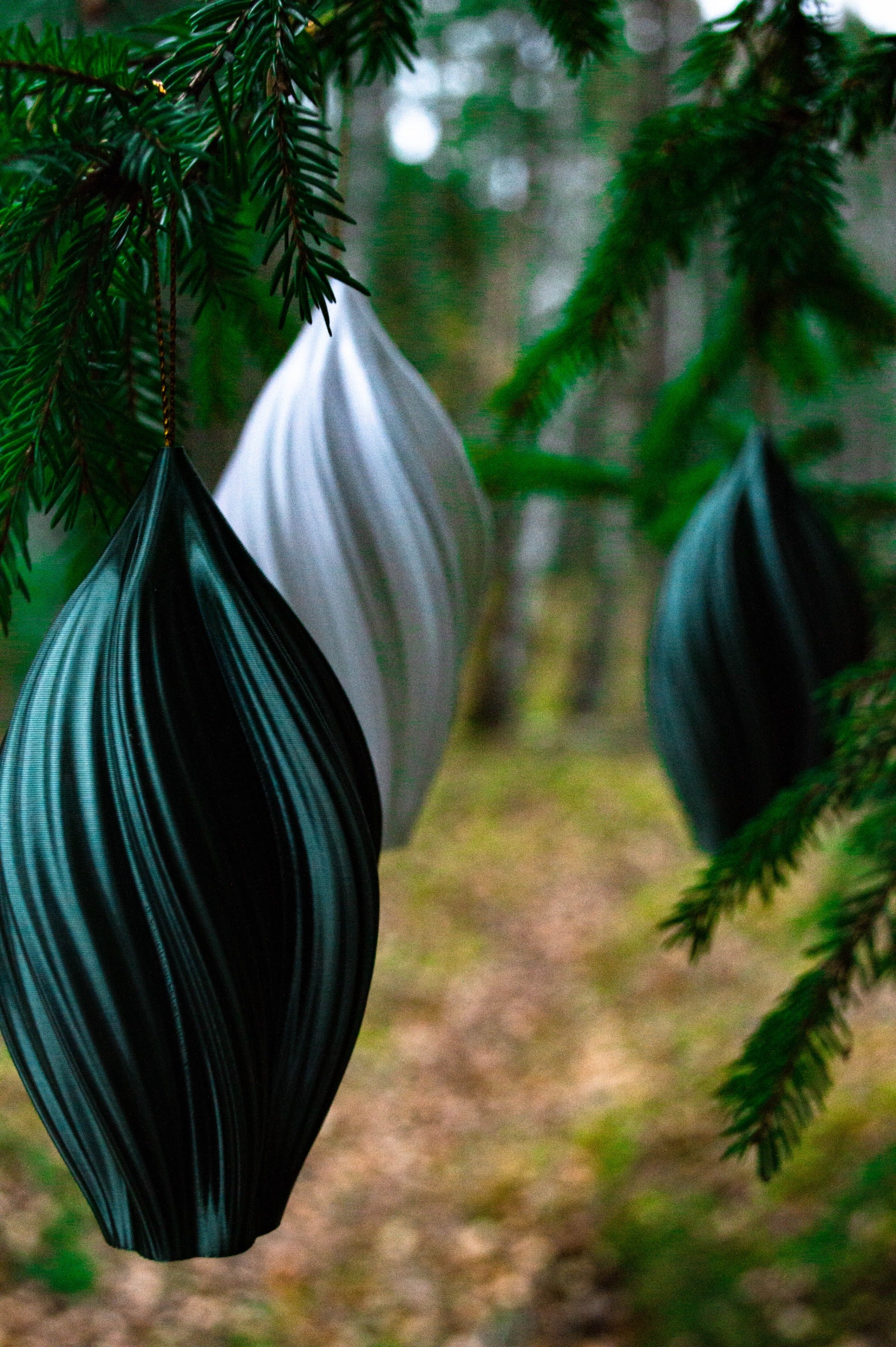 Christmas tree ornaments "Hot Ice Cream"
